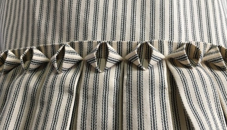 box pleats and bows